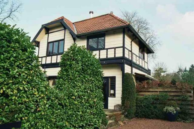 Noodweg 48